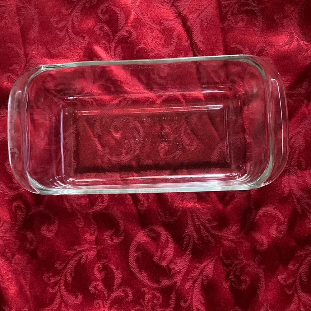 Pyrex loaf pan